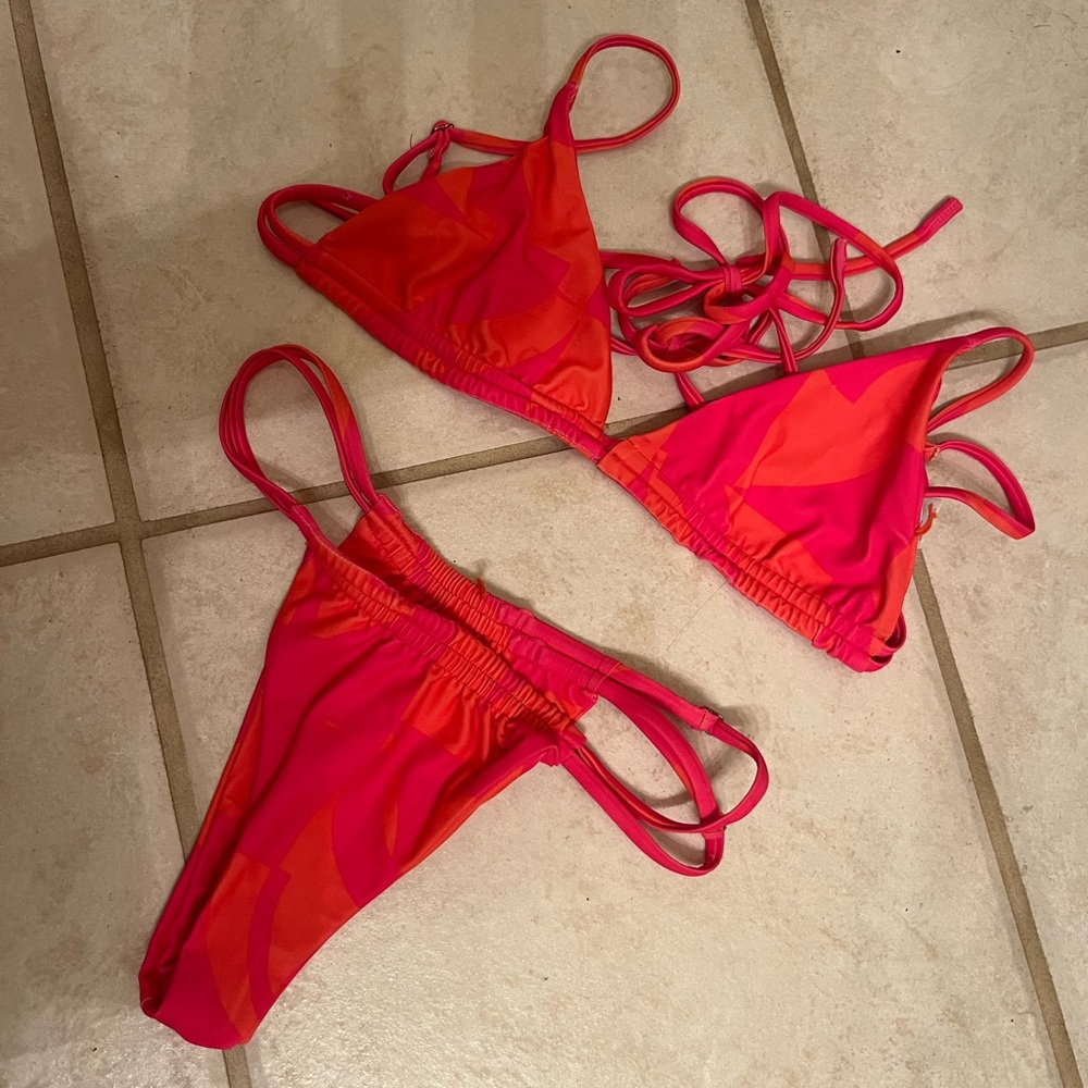 Tiger mist bikini